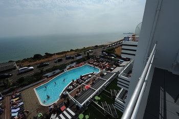 The Cumberland Hotel - Oceana Collection