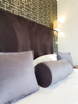 The Cumberland Hotel - Oceana Collection