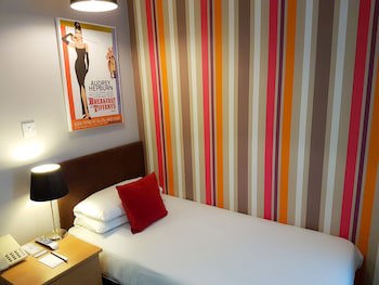 The Cumberland Hotel - Oceana Collection