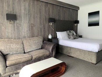 The Cumberland Hotel - Oceana Collection