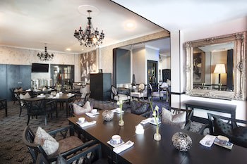 The Cumberland Hotel - Oceana Collection