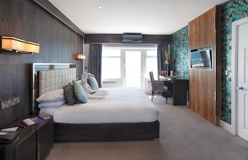 The Cumberland Hotel - Oceana Collection