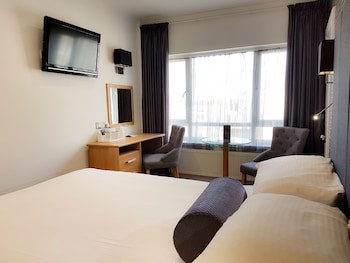 The Cumberland Hotel - Oceana Collection