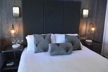 The Cumberland Hotel - Oceana Collection