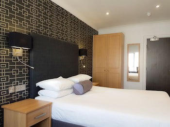 The Cumberland Hotel - Oceana Collection
