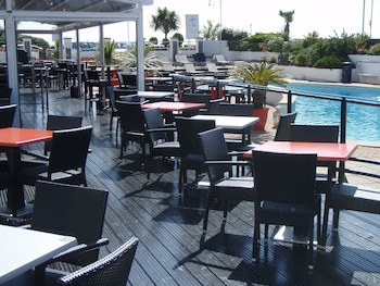 The Cumberland Hotel - Oceana Collection