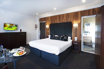 The Cumberland Hotel - Oceana Collection