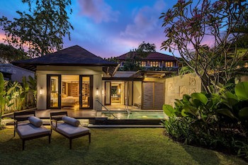 Conrad Bali