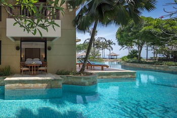 Conrad Bali