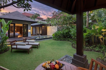 Conrad Bali