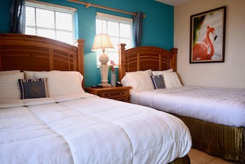 Gems At Paradise Beach Hotel
