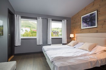 Highland Lodge