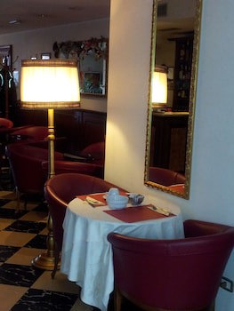 Hotel Regit fotoğrafı