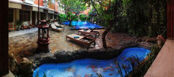 Green Garden Hotel