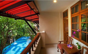Green Garden Hotel