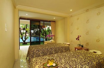 Green Garden Hotel