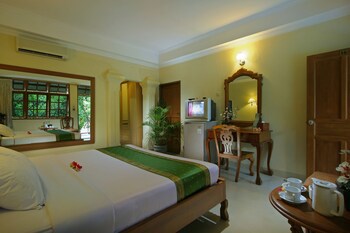 Green Garden Hotel