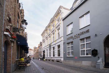 Dukes' Academie
