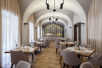 Mamaison Le Regina Boutique Hotel