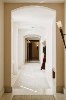 Mamaison Le Regina Boutique Hotel