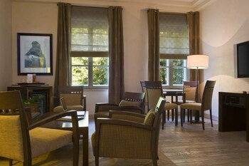 Mamaison Le Regina Boutique Hotel