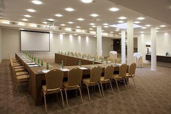 Mamaison Le Regina Boutique Hotel