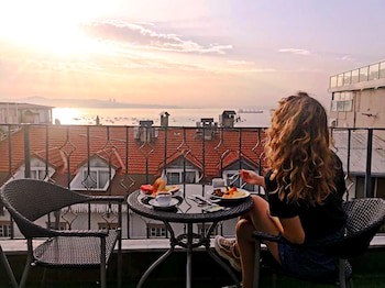 Angel's Home Hotel