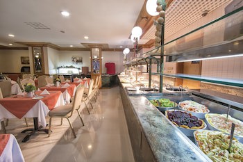 Canifor Hotel