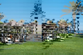 Constantinou Bros Athena Beach Hotel