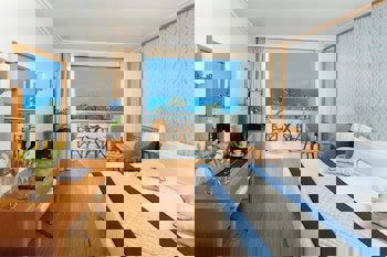 Constantinou Bros Athena Beach Hotel