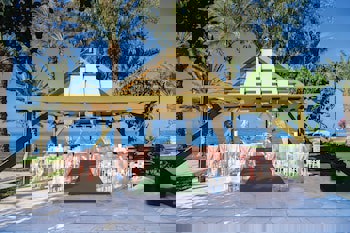 Constantinou Bros Athena Beach Hotel