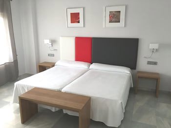 Aparthotel First Flatotel International