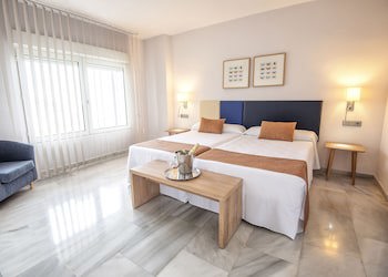 Aparthotel First Flatotel International
