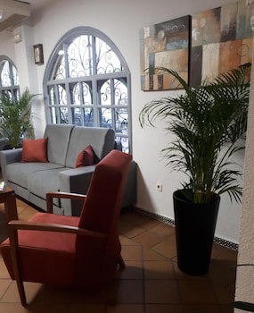 Apartamentos Puerta Del Sur