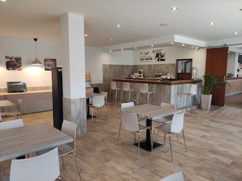 Apartamentos Puerta Del Sur
