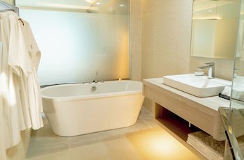 Amora Beach Resort Phuket