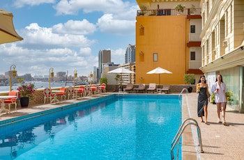 Carlton Tower Hotel