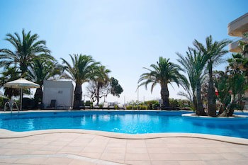Apartamentos Palmera Beach