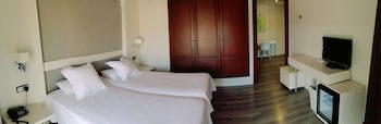 Hotel Mir Octavio