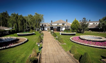 Hotel Conde Rodrigo Ii By Eme Hoteles