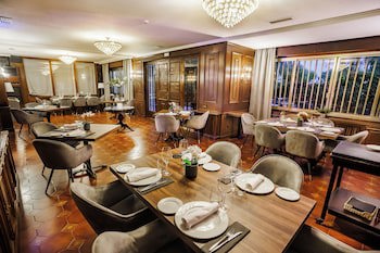 Hotel Conde Rodrigo Ii By Eme Hoteles