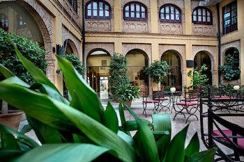 Alcazar De La Reina