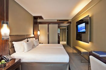 Altis Grand Hotel