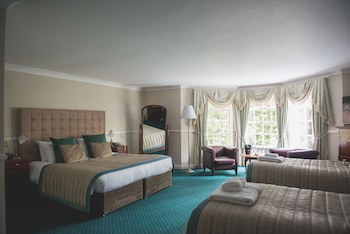 Mere Court Hotel