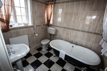 Mere Court Hotel