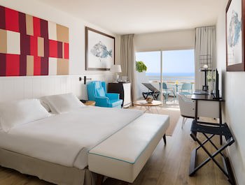 H10 Estepona Palace
