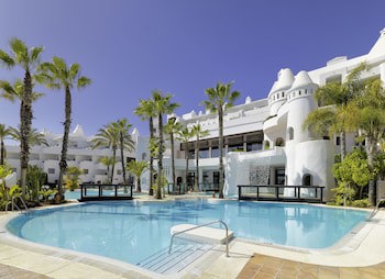 H10 Estepona Palace
