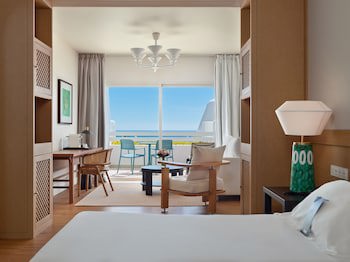 H10 Estepona Palace