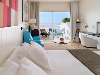 H10 Estepona Palace