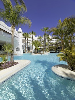 H10 Estepona Palace